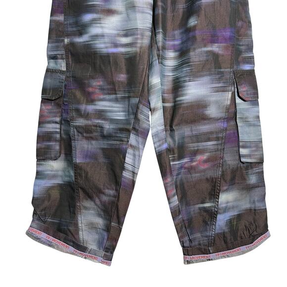 NEW FP Movement Mesmerize Me Shadow Cargo Jogger Size S Pleated Purple Pants NWT - Picture 10 of 12